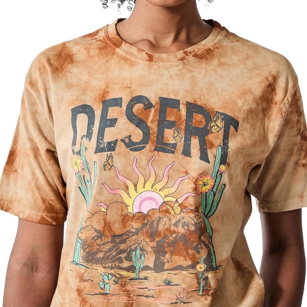 Bioworld Desert Sunset Women's Brown Cloud Wash Crew Neck Short Sleeve T-Shirt